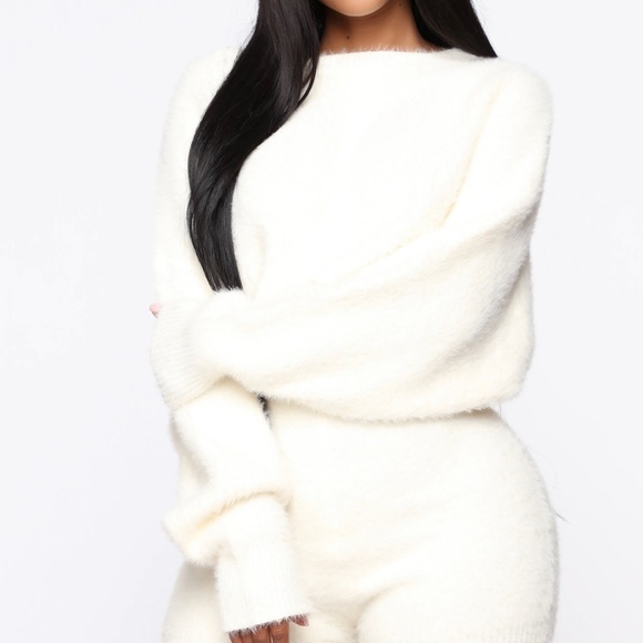 Short Set Angora Feathered feeling sweater Set 2pc ZARA so cozy! - Picture 4 of 6